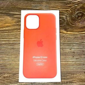 Apple Silicone Case with MagSafe for iPhone 12 mini - Pink Citrus. T